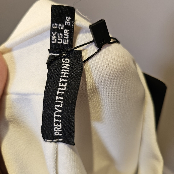 NWT Pretty Little Thing white crepe Bardot high neck cutout crop top size 2 US - Picture 6 of 7